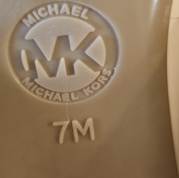 Michael Kors Beige Heels - Picture 6 of 6